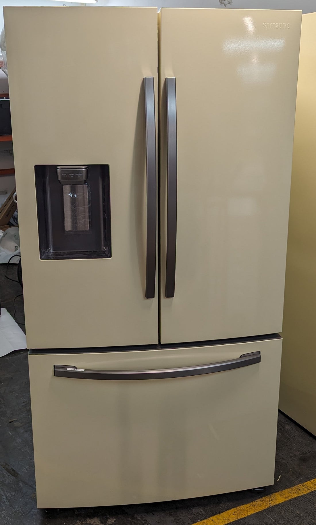 Samsung RF23R62E3SR Fridge Freezer French Door American in Bespoke Cream